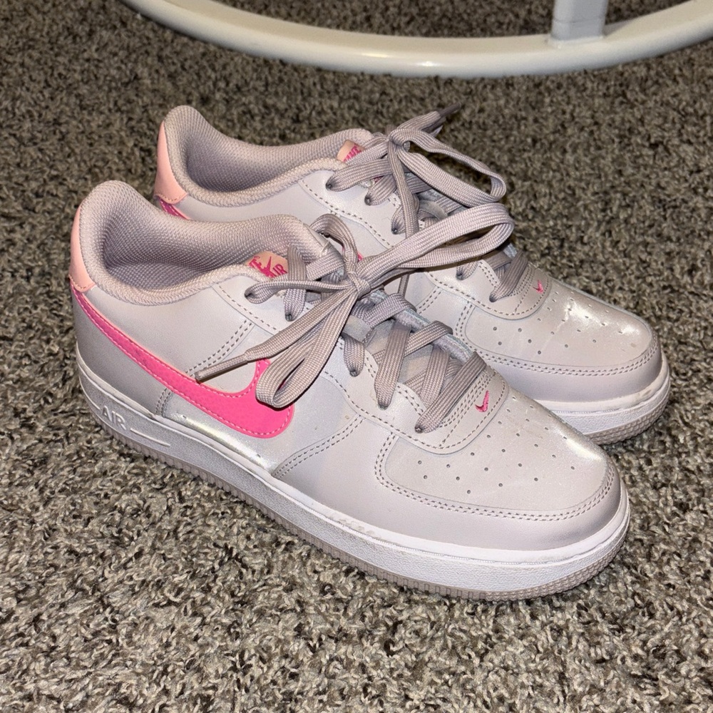 Youth Athletic Sneakers in Pink and Gray